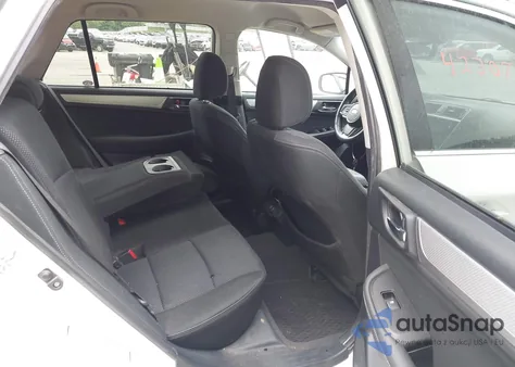 2019 Subaru Outback 2.5I Premium z USA, uszkodzony, nr VIN 4S4BSAFC9K3342411